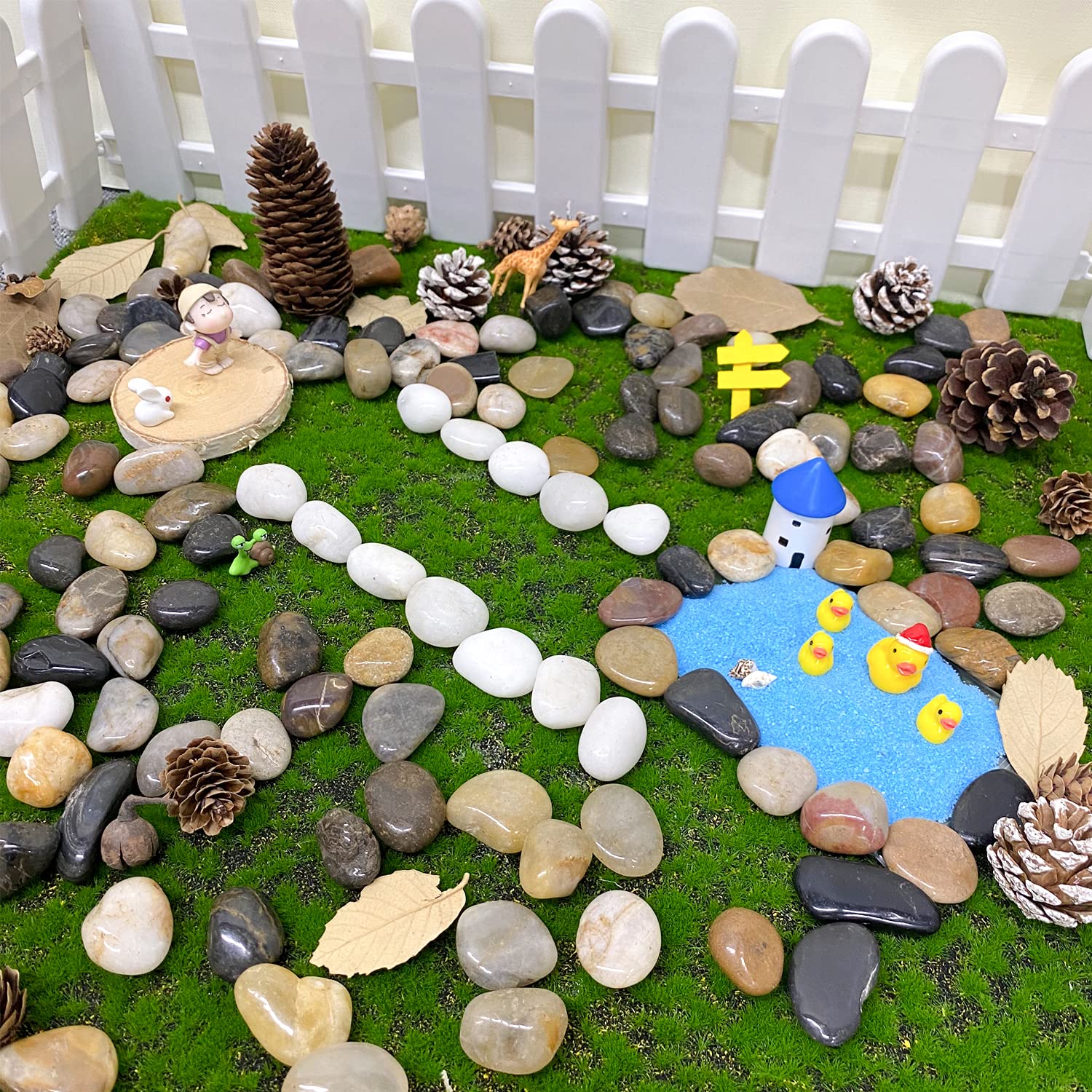 FANTIAN outdoor decorative pebbles line pathways for barefoot-friendly, smooth stepping.