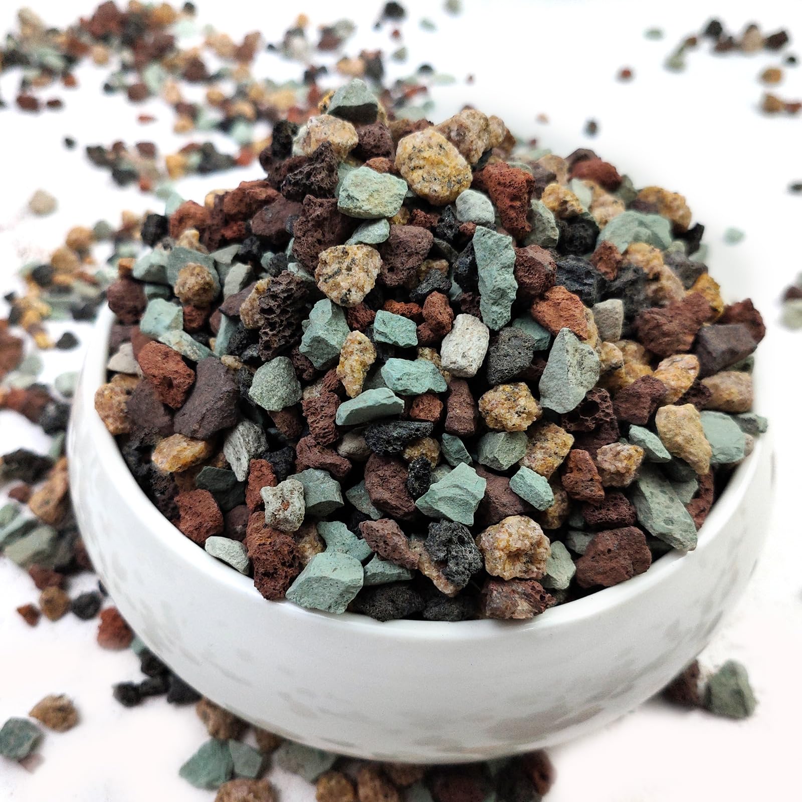 Two-pound FANTIAN bag ready for potting and decorative use