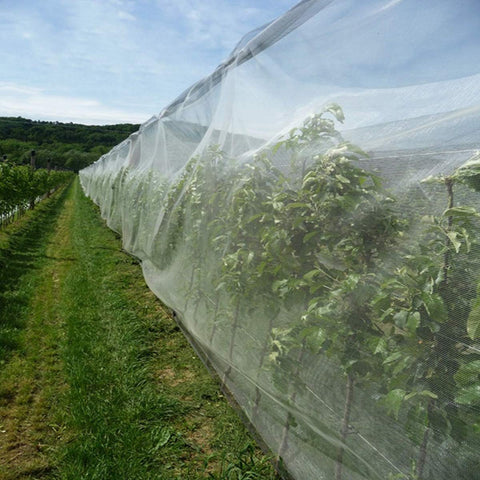 FARAER easy-to-install netting can be cut to fit beds.