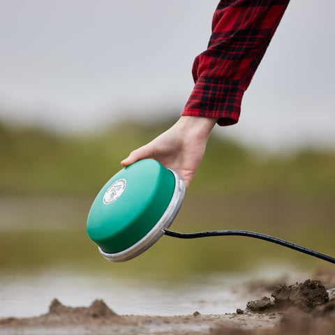10-foot grounded cord from Farm Innovators for safer outdoor use.