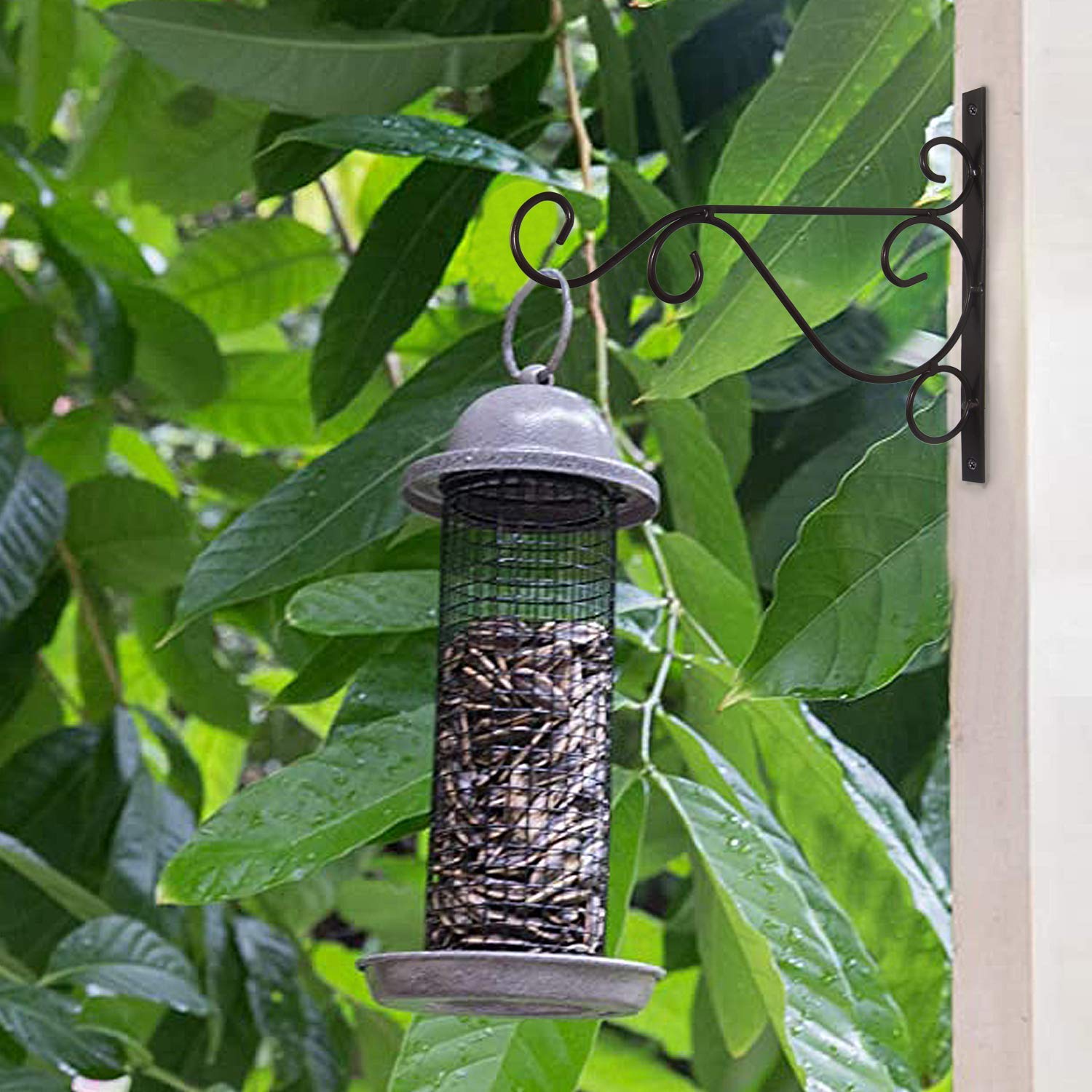 Fashion&cool outdoor indoor bracket blends with decor for versatile use.