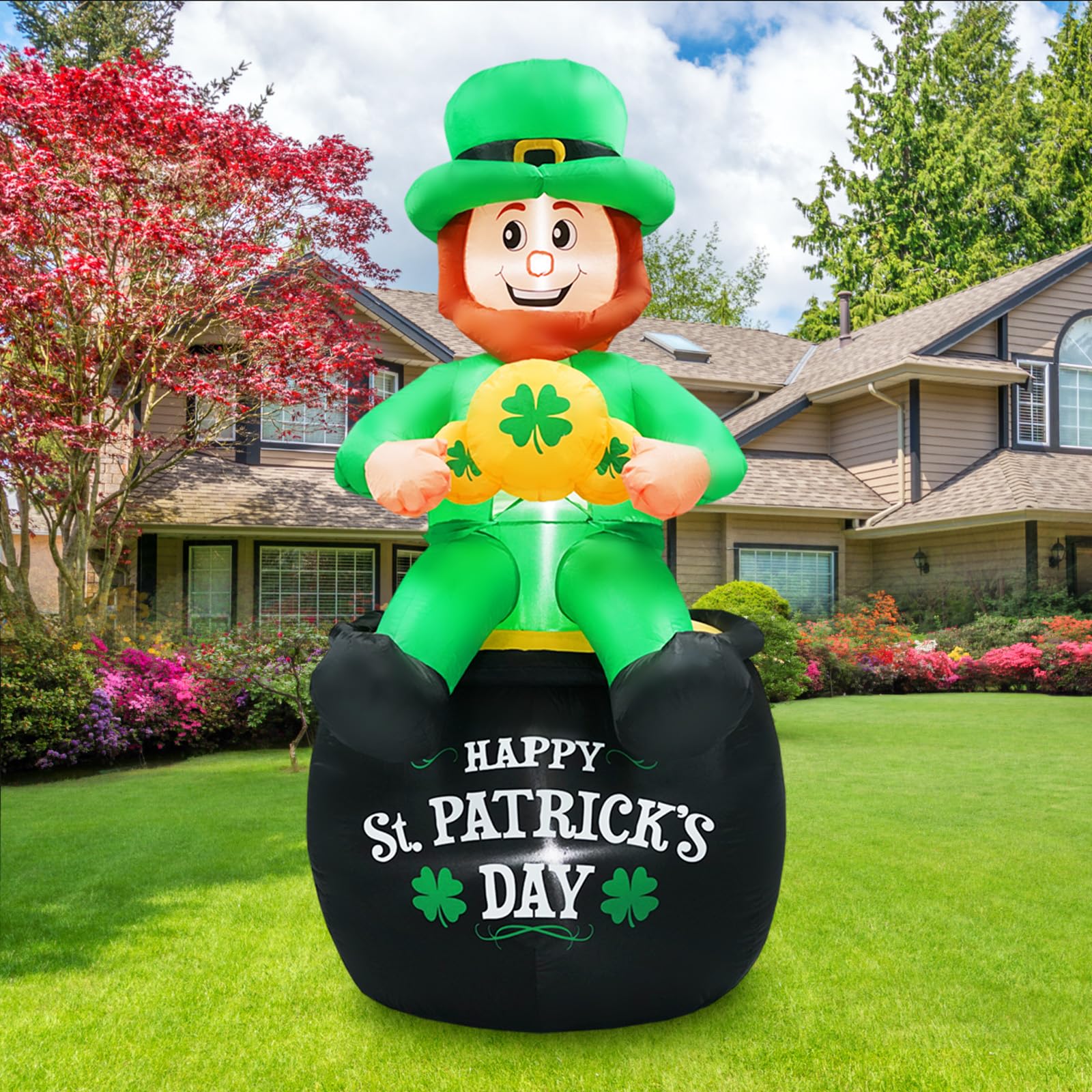 FaveHome leprechaun holding a shamrock inflatable for outdoor St. Patrick's Day decor