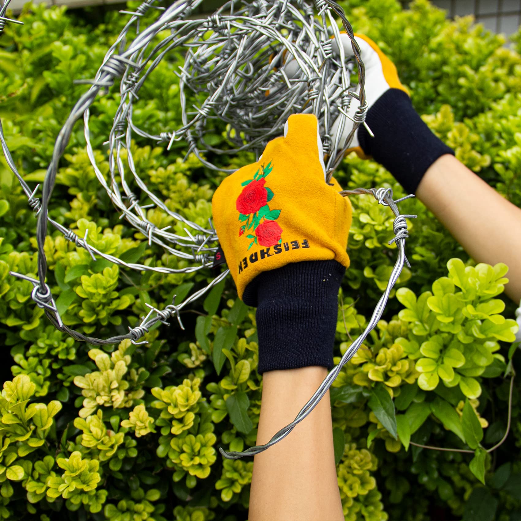 FEISHDEK Cactus Gloves stretchy cuff blocks dust