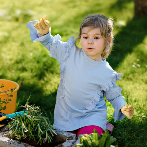 FEISHDEK kids gloves knitted cuff keeps dust out during outdoor tasks.