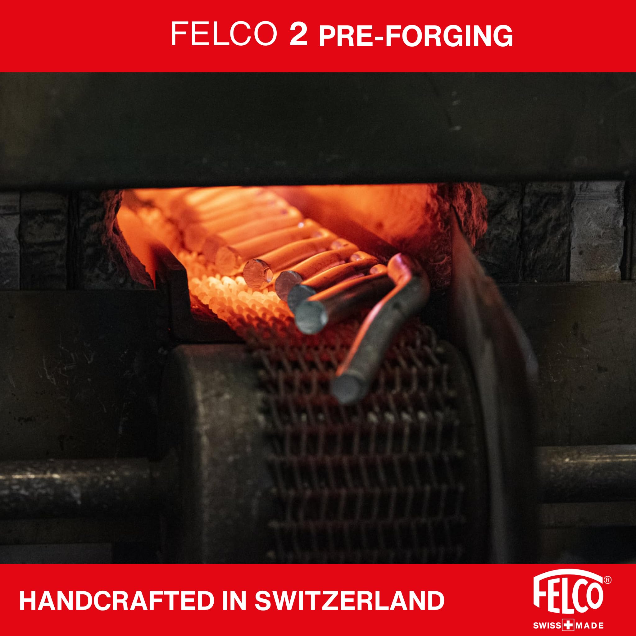 Felco F2 sap groove design reduces sticking during pruning.