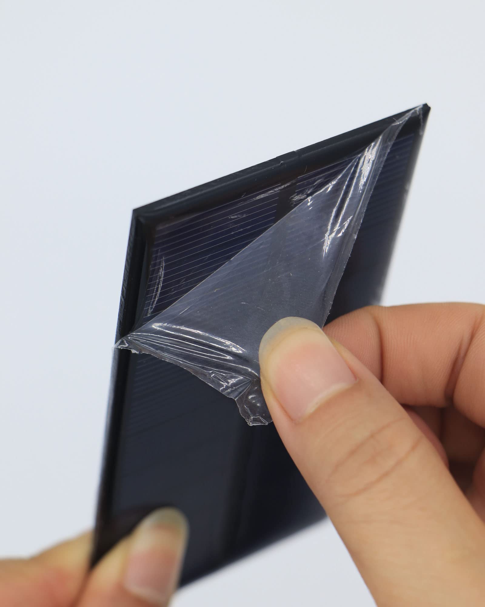 FellDen epoxy-resin panels deliver durable weather-resistant construction.