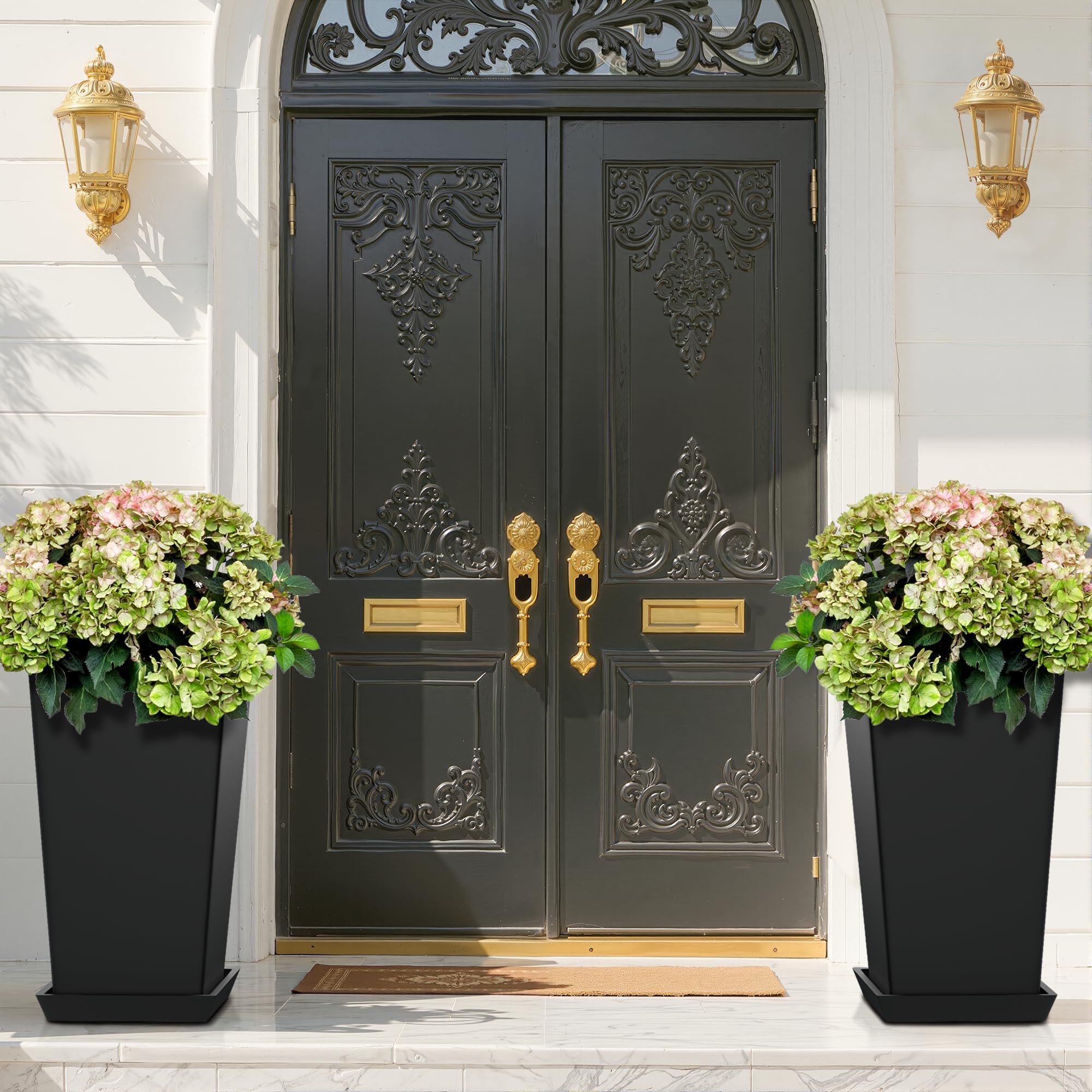 FENCY sturdy planter stays upright in windy conditions.