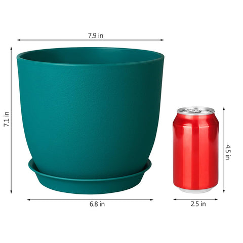 Ferlypote weather-resistant plastic pots withstand temperature changes for lasting décor.
