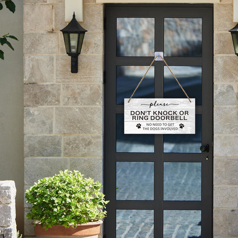 FEXICHUJI sign with rope and hook offers flexible indoor or outdoor display