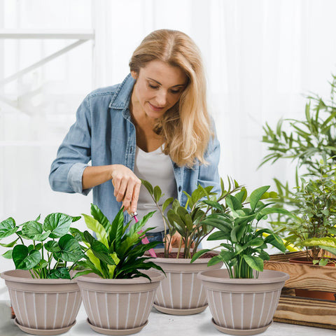 FGstyle beige resin planter for indoor and outdoor use with drainage support.