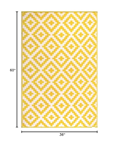 FH Home outdoor rug for porch, easy to clean with a hose.