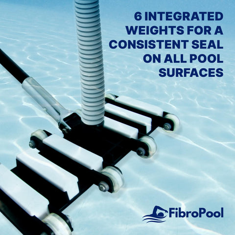 FibroPool flexible thermoplastic body adapts to curves for thorough cleaning