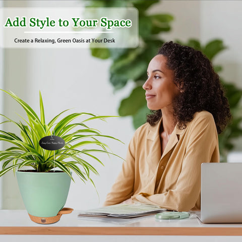 Fielda durable plastic indoor-outdoor planter withstands sun and rain for versatile use.