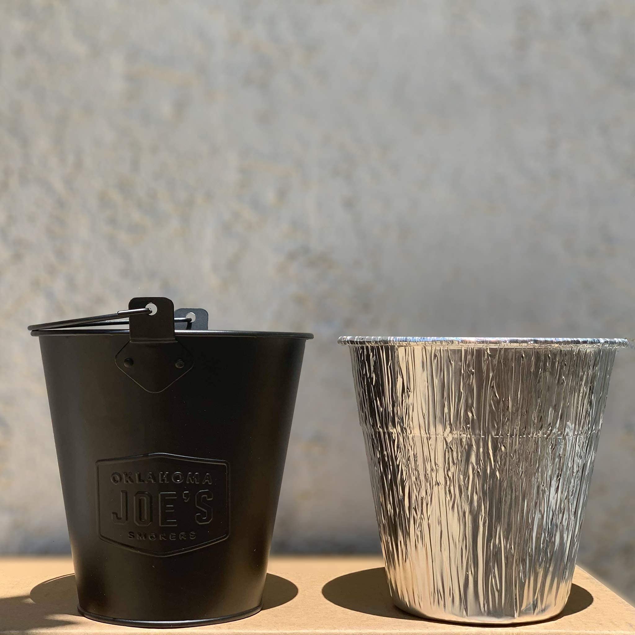 Fig & Leaf premium aluminum liner resists tearing during use.