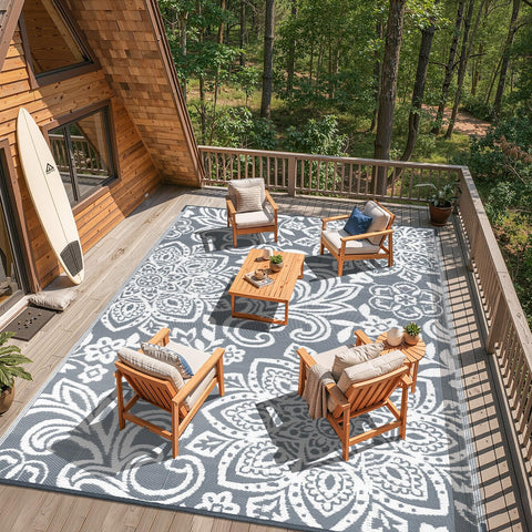 Findosom lightweight rug folds flat for simple storage