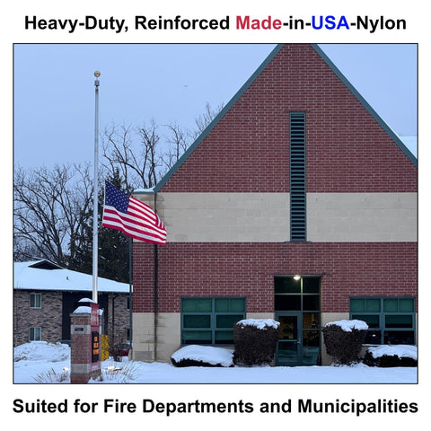 Fine Line Flag brass-grommets enable secure outdoor mounting.