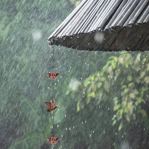 Finphoon 8.5ft copper rain chain stretches along your porch for a vertical water feature.