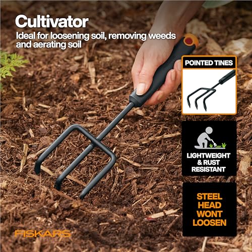 Fiskars 4-in-1 seed sower offers precision planting.
