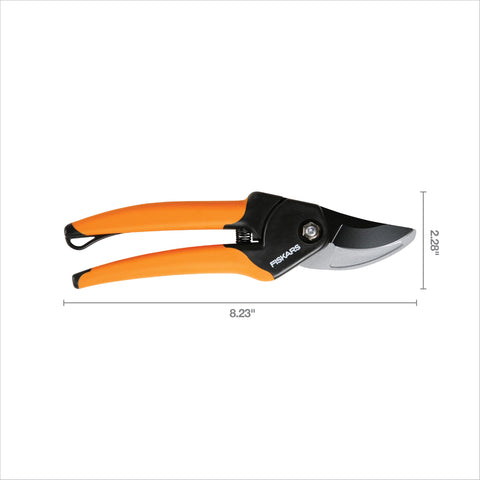 Fiskars small-hands design fits comfortably for precise trimming