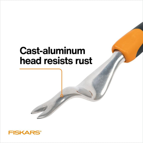 Fiskars Ergo Weeder aluminum head close-up shows rust-resistant construction.