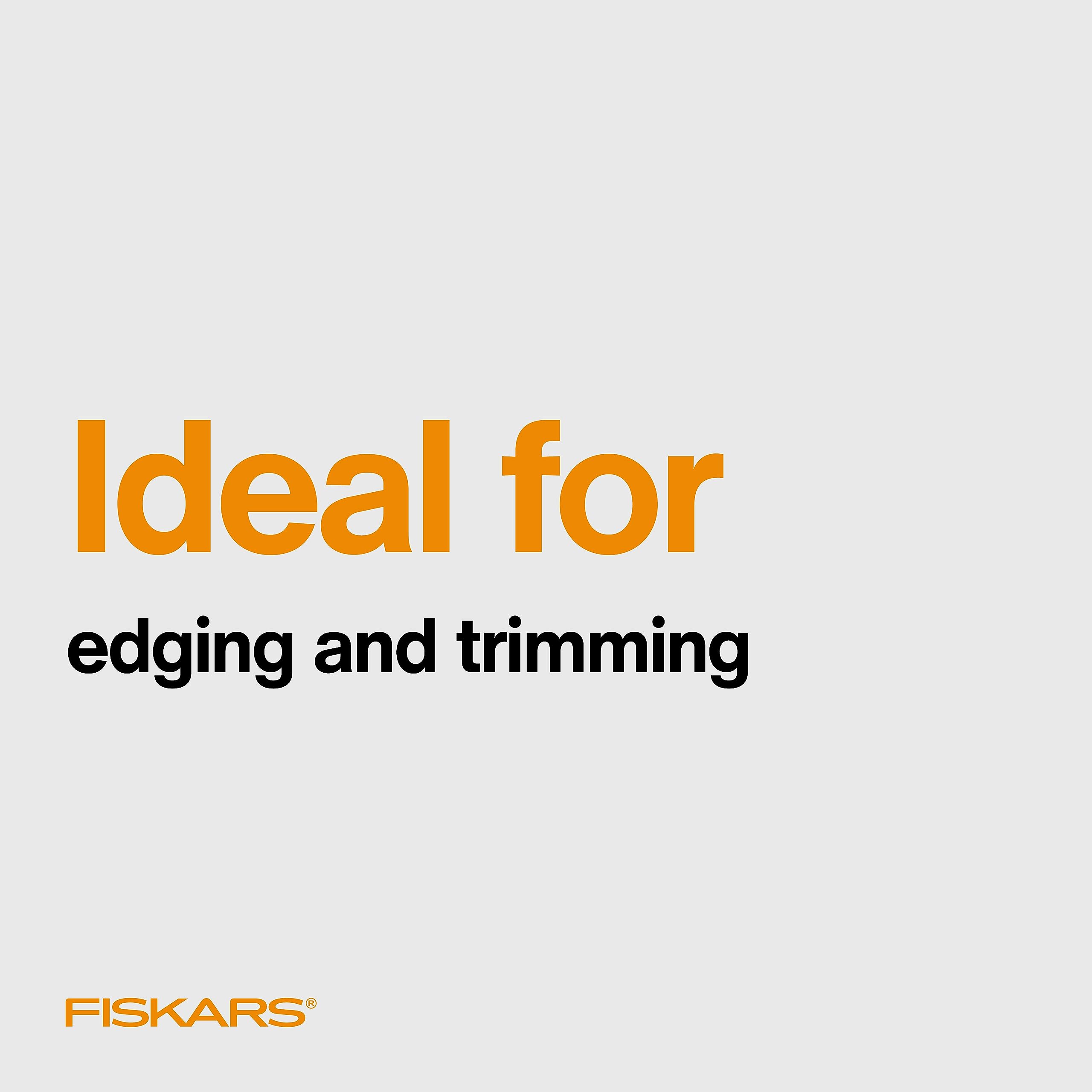 Fiskars blade lock keeps blades secured during storage.