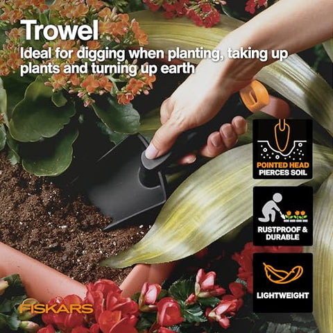 Fiskars House Plant Starter Set cultivator for soil aeration and weeding