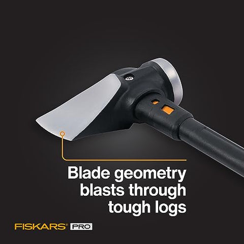 Fiskars Maul in sheath for safe storage