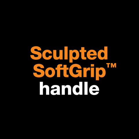 Fiskars IsoCore maul splitting medium logs efficiently