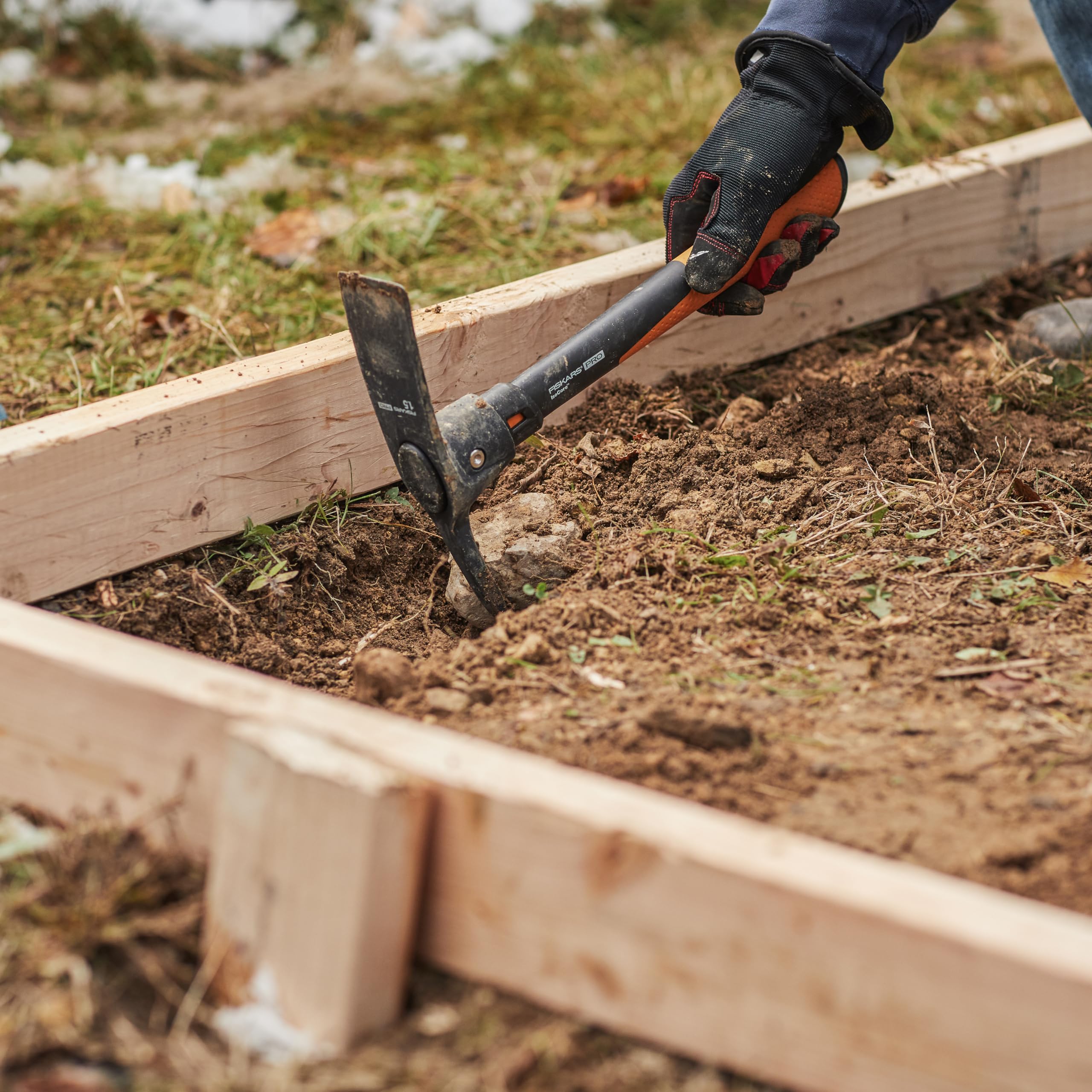 Fiskars IsoCore ground-breaking action aids challenging soil tasks