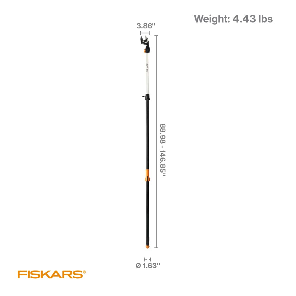 Fiskars low-friction coating resists sap for smoother cuts.