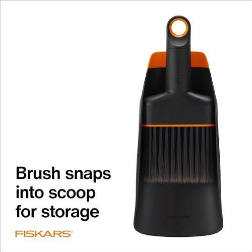 Fiskars Planting Soil Scoop & Brush Set recycled plastic handle reduces waste