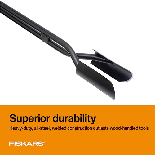 Fiskars posthole digger offset handles reduce knuckle contact during digging