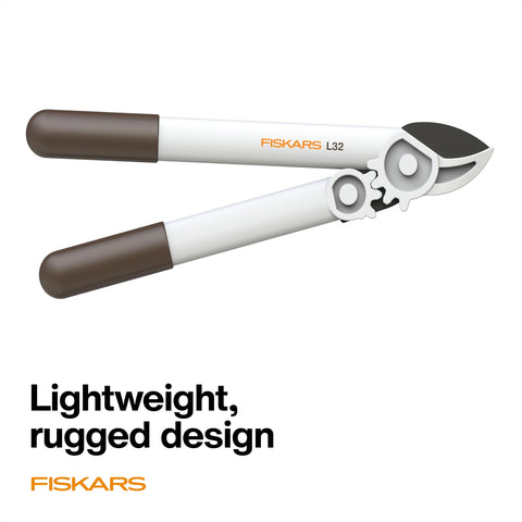 Fiskars PowerGear Lopper bright design makes it easy to locate in the garden