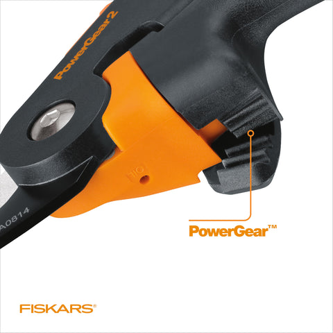 Fiskars PowerGear2 pruner middle-cut-optimized action reduces effort