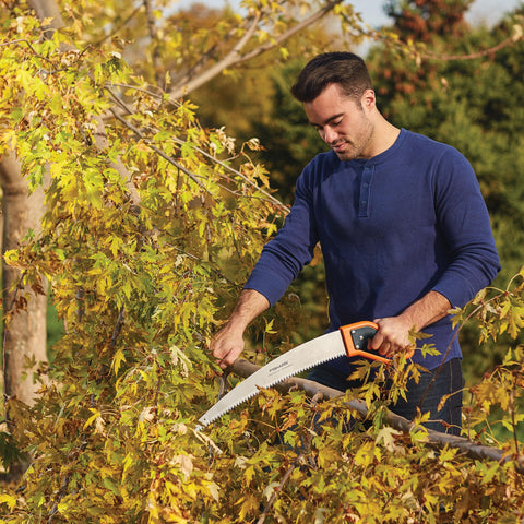 Fiskars PowerTooth D-Handle Saw hardened blade maintains sharpness over heavy use.