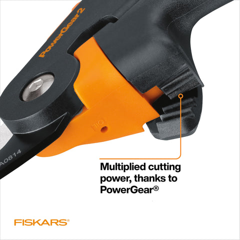 Fiskars contoured softgrip handle reduces hand fatigue during use.