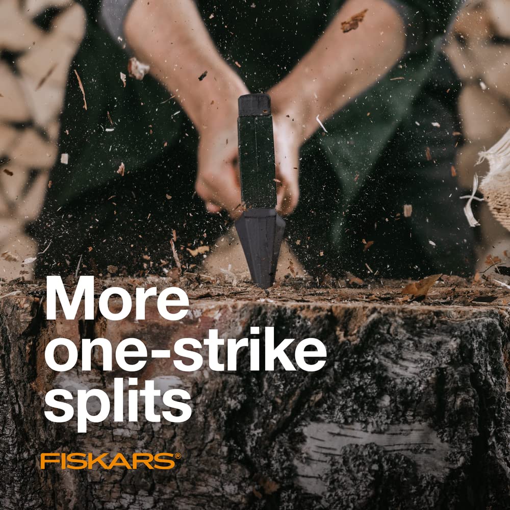 Fiskars X11 camping setting splitting kindling by a campfire