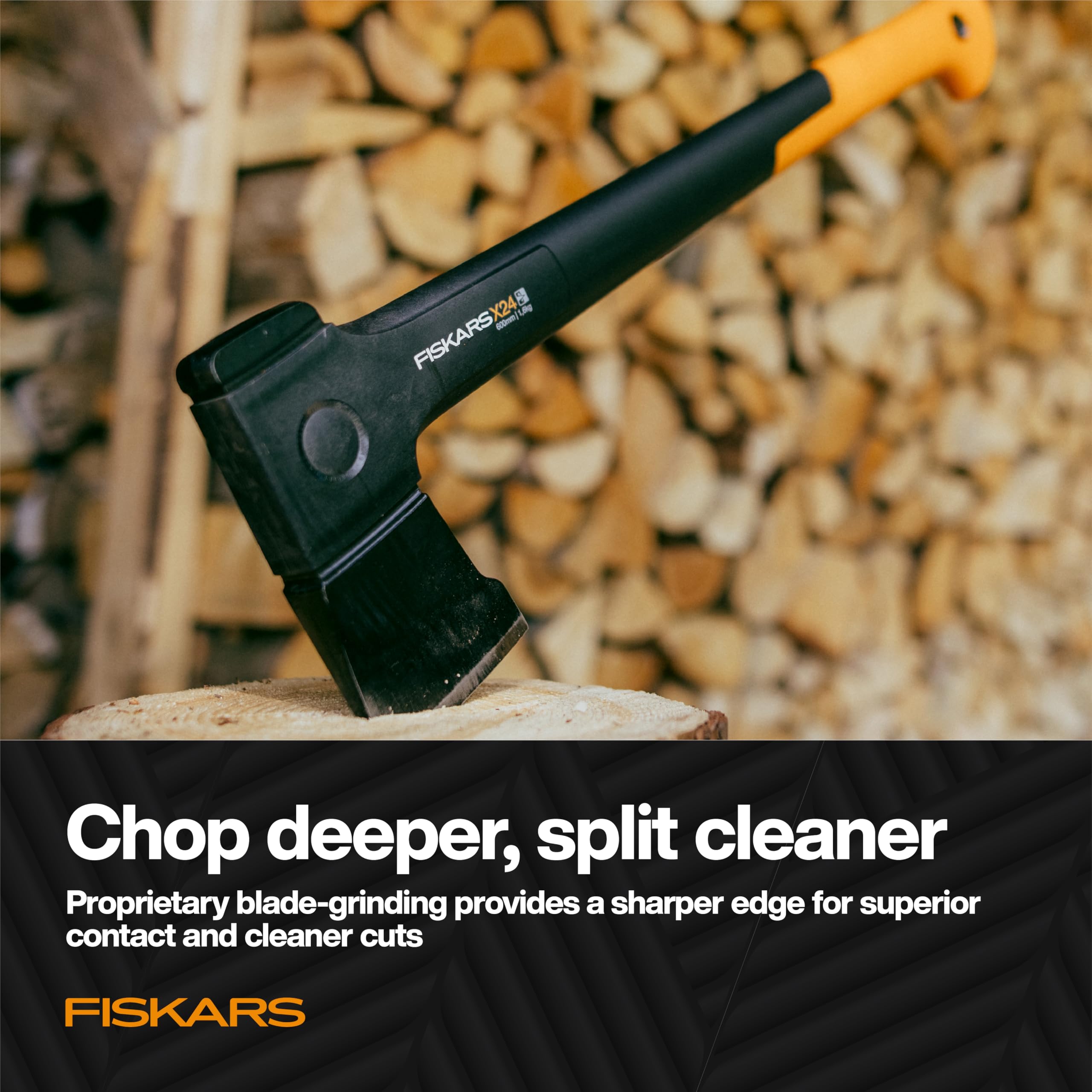 Fiskars X24 hooked-end grip ensures a secure non-slip hold