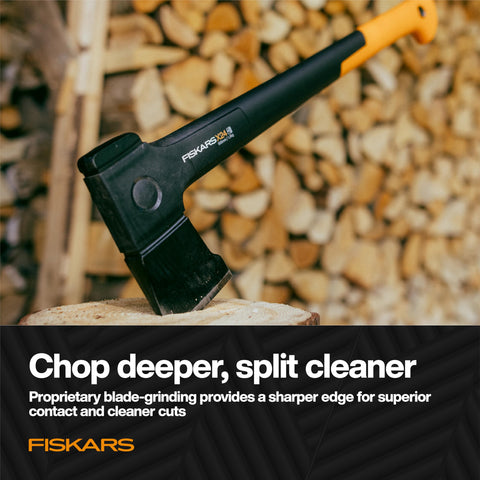 Fiskars X24 hooked-end grip ensures a secure non-slip hold
