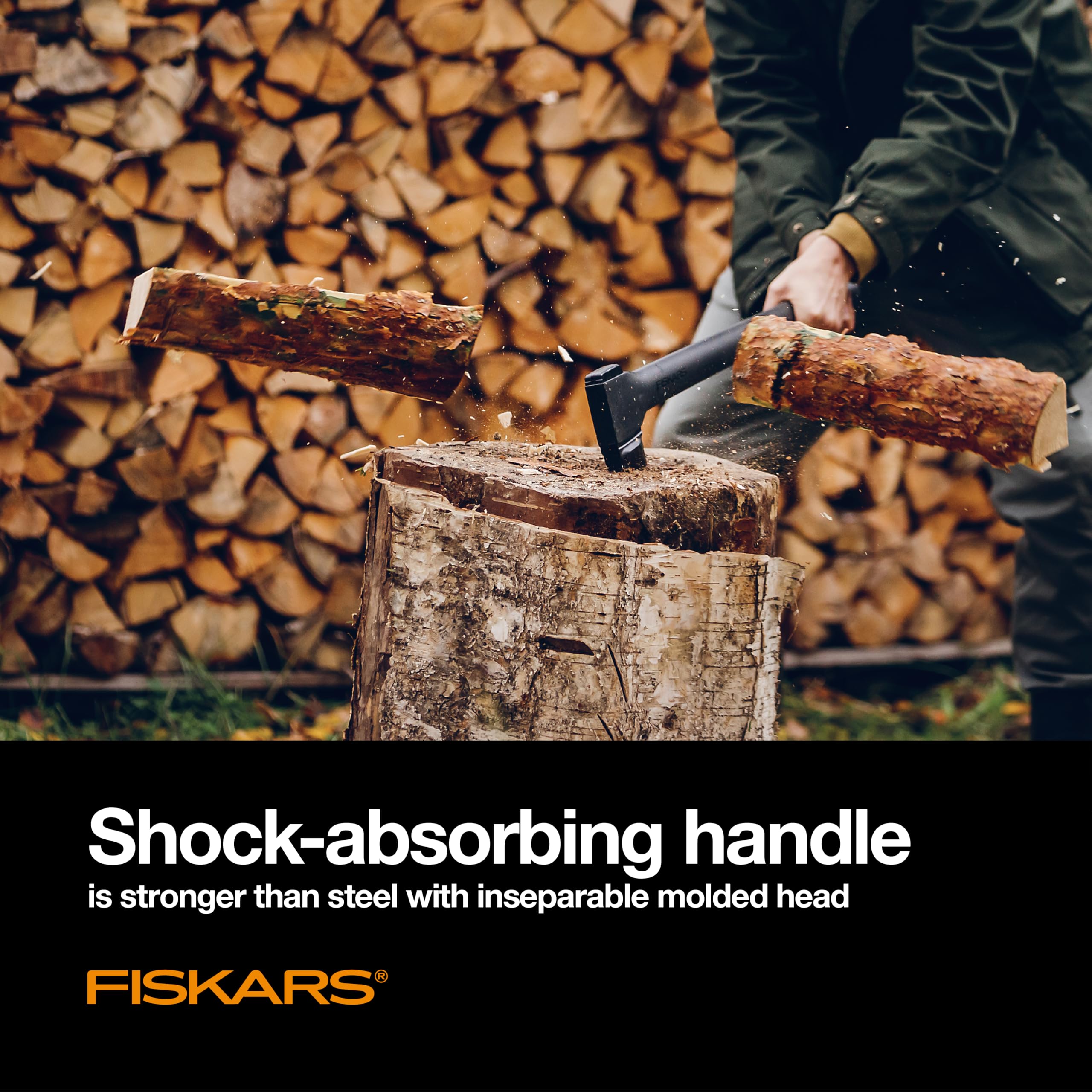 Fiskars X25 protective sheath keeps blade secure between uses.