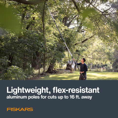 Fiskars XtendControl cord reel keeps cutting line taut at fingertips