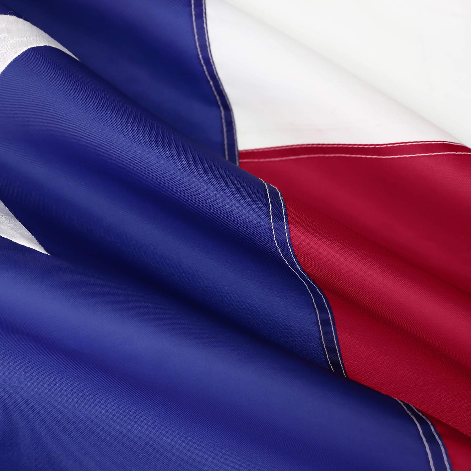 Flagburg Texas flag suitable for long-term outdoor display and pride.