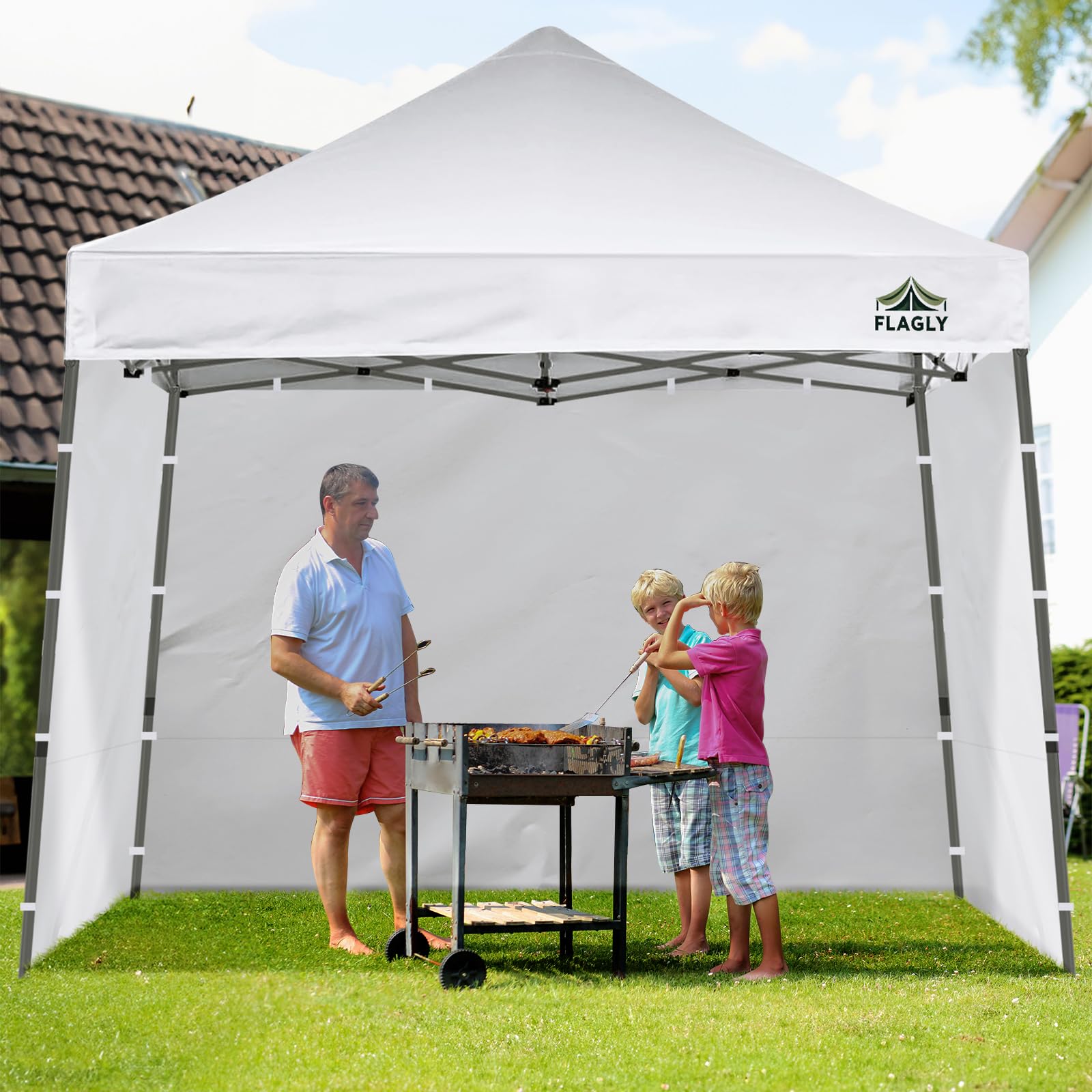 FLAGLY top Velcro straps ensure secure canopy attachment