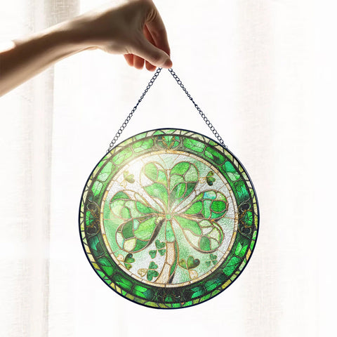 FLAGWIX 8-inch suncatcher makes a thoughtful Irish gift for family and friends.