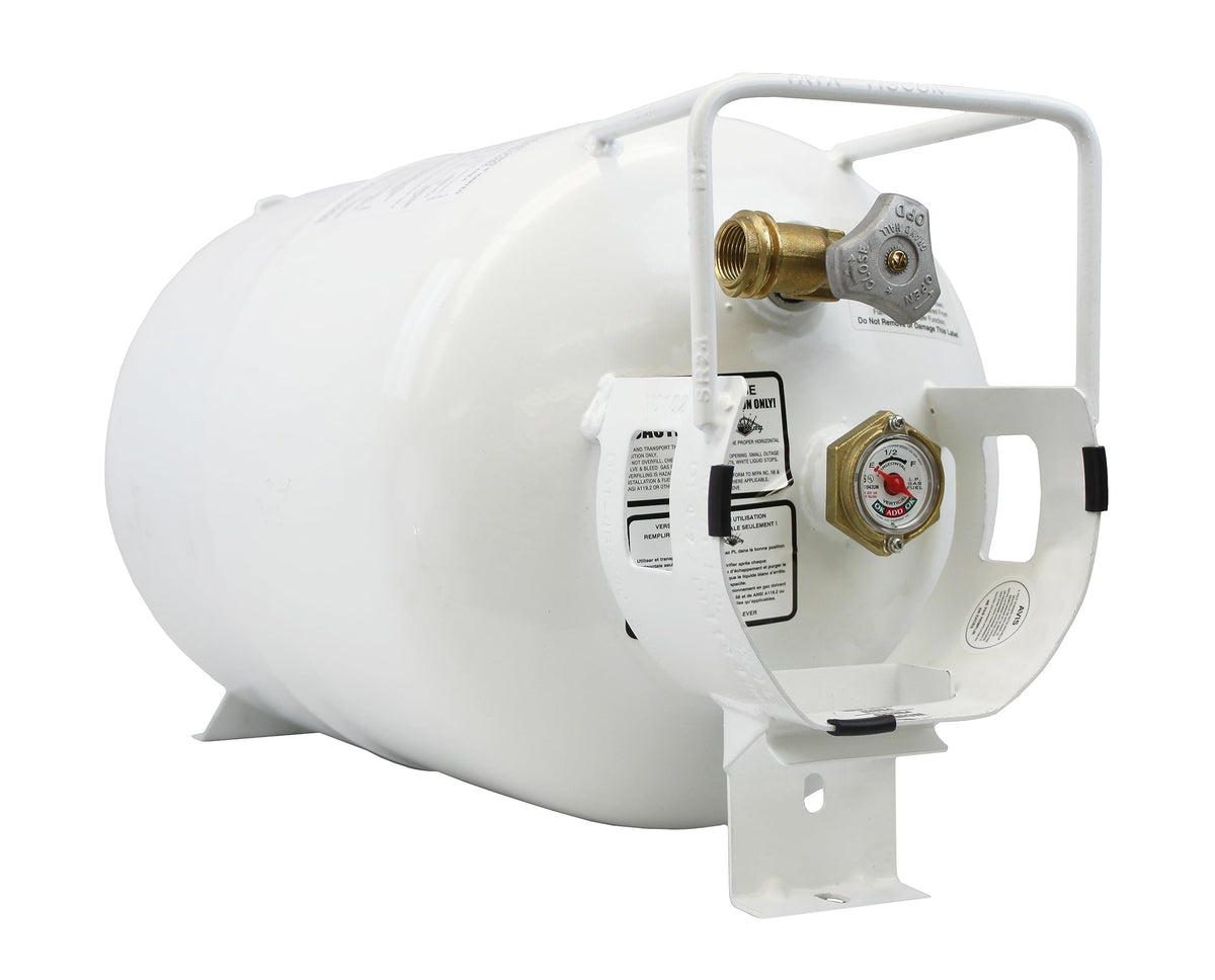Flame King YSN301HZL horizontal tank side view showing rugged steel construction for outdoor use.