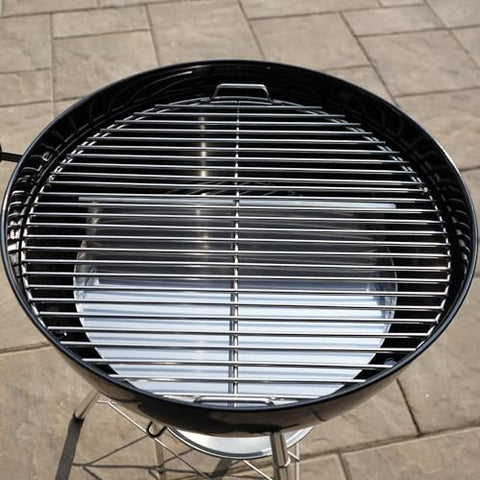 FlameTechGrills drip tray captures drippings for easier cleanup and flavorful cooks.