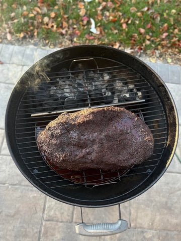 FlameTechGrills indirect-cooking-zone expands space for briskets and ribs.
