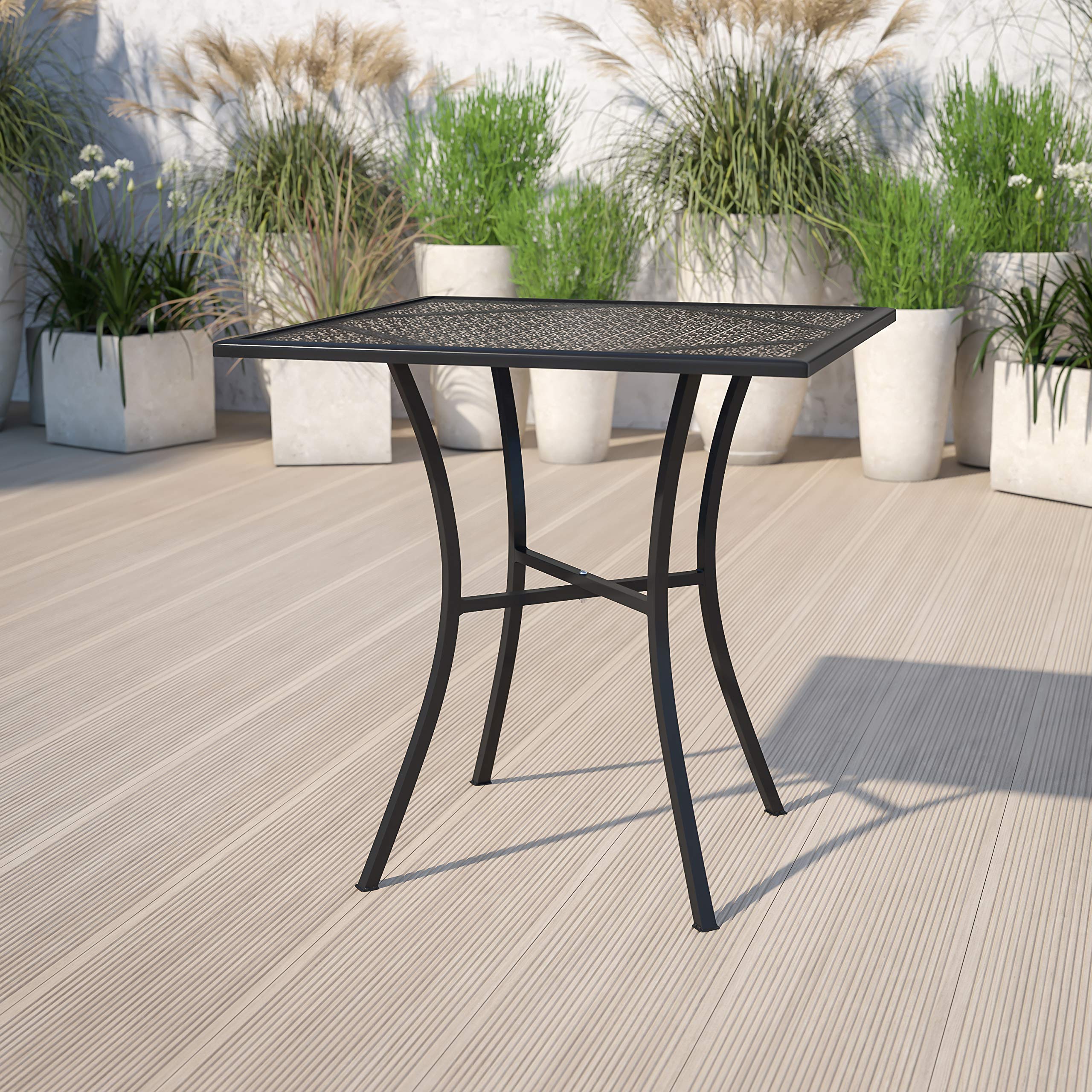 Flash Furniture Oia angled legs provide stable support on patios and decks