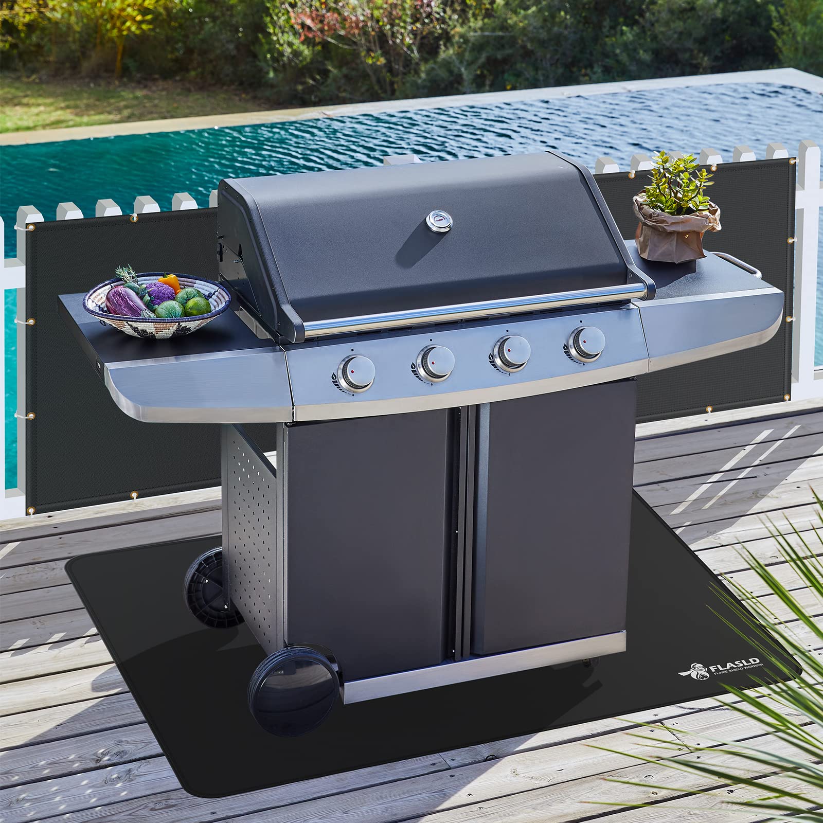FLASLD outdoor grill mat catches drips for quick maintenance.