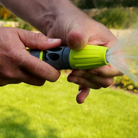 Soft mist and jet spray options for watering needs.